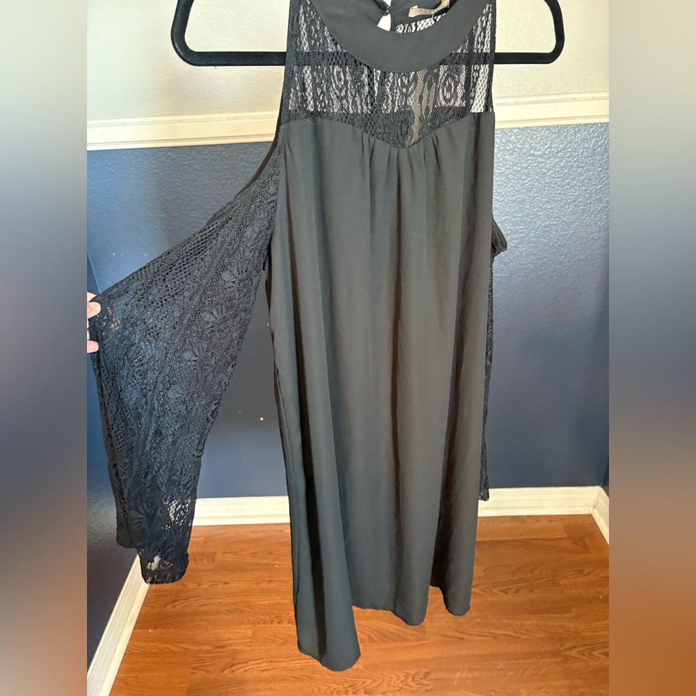 Acevog Black Lace Maxi Skirt